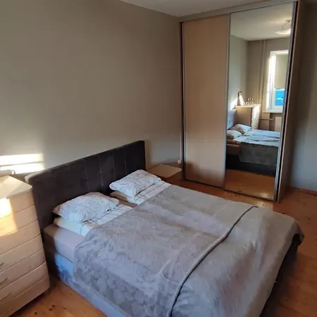 Dvieju Kambariu Apartamentai Klaipedos Centre アパート クライペダ